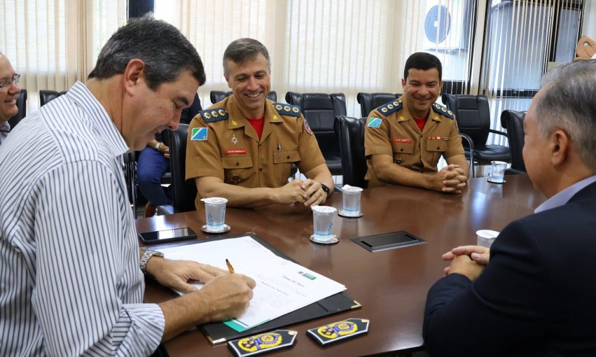 Novo-Comando-Bombeiros-Foto-Álvaro-Rezende-1024x567