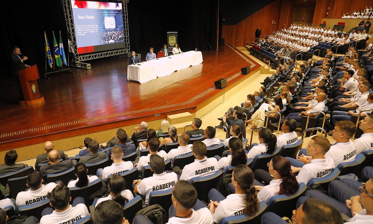 PCMS-ACADEPOL-Foto-Saul-Schramm-25-scaled