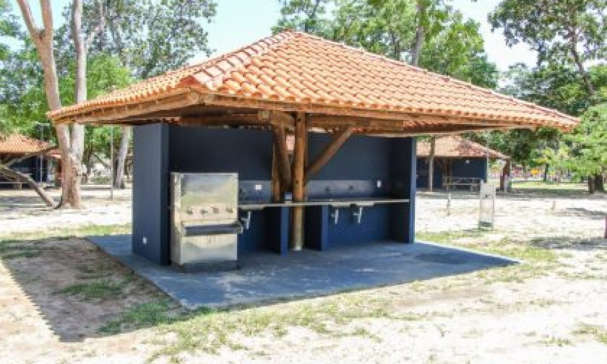 QUIOSQUES-BALNEARIO-2-scaled-420x280_c