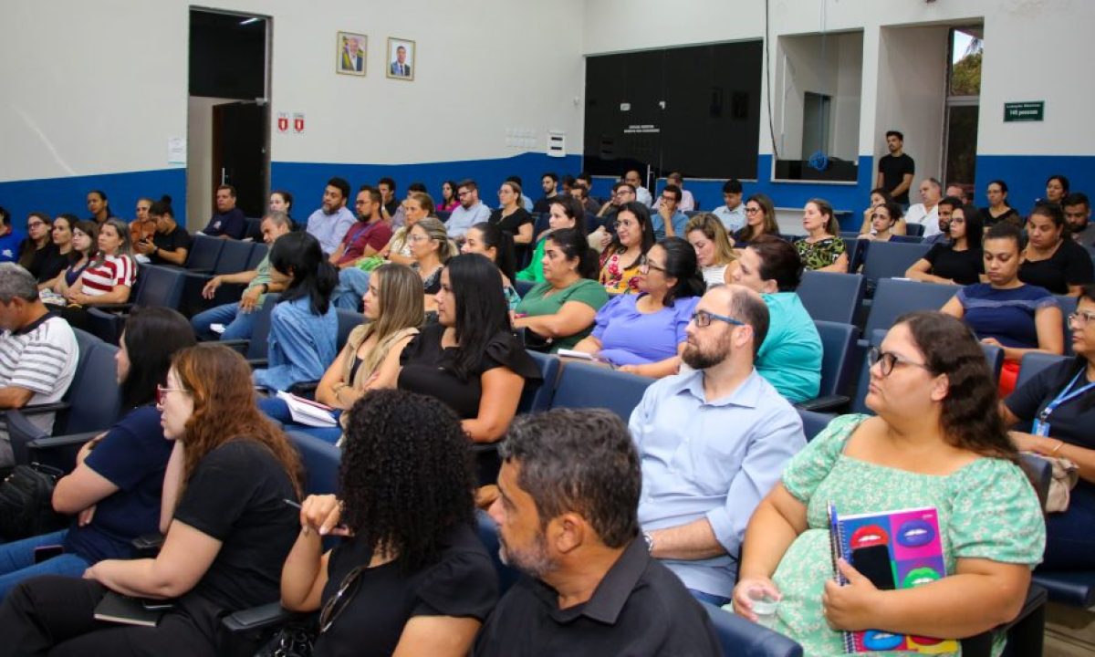 REUNIAO-FINANCAS-LICITACAO-CAMARA-MUNICIPAL-30-01-8-scaled