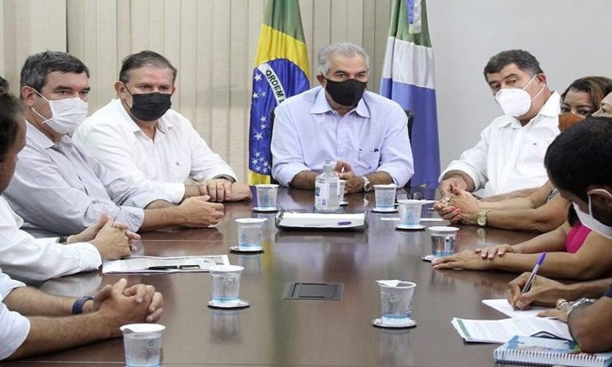 Reajuste-professores-Fto-Chico-Ribeiro-768x425-730x425