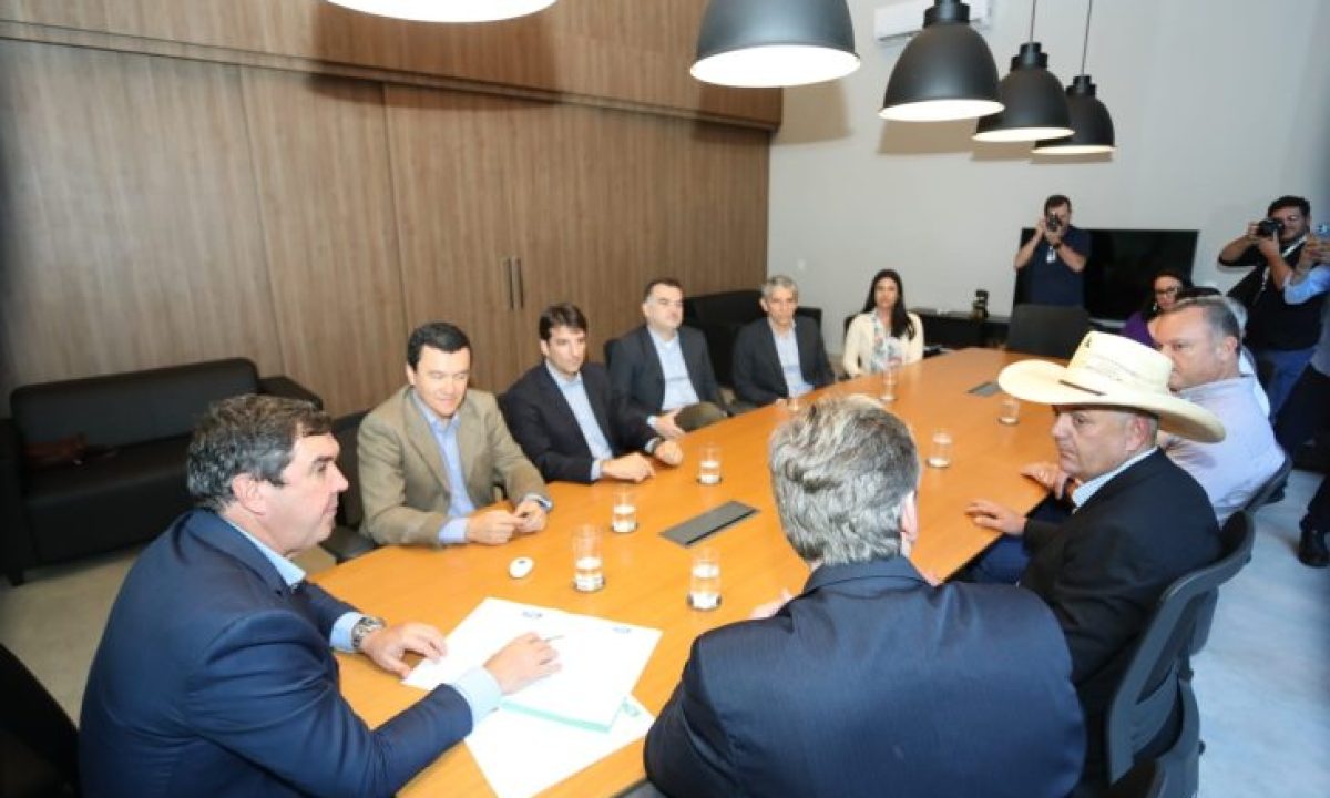 Reuniao-Bracell-Foto-Saul-Schramm2-730x480