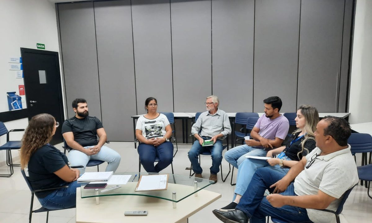 Reuniao-SEDECT_feirantes_Sebrae-2