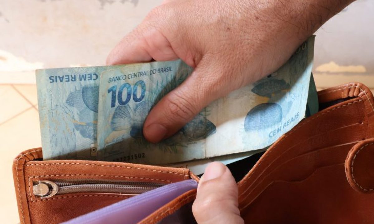 Salário-Foto-Álvaro-Rezende5-730x480