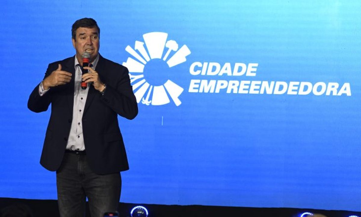 Solenidade-de-encerramento-do-Programa-Cidade-Empreendedora-Foto-Bruno-Rezende-15-730x480