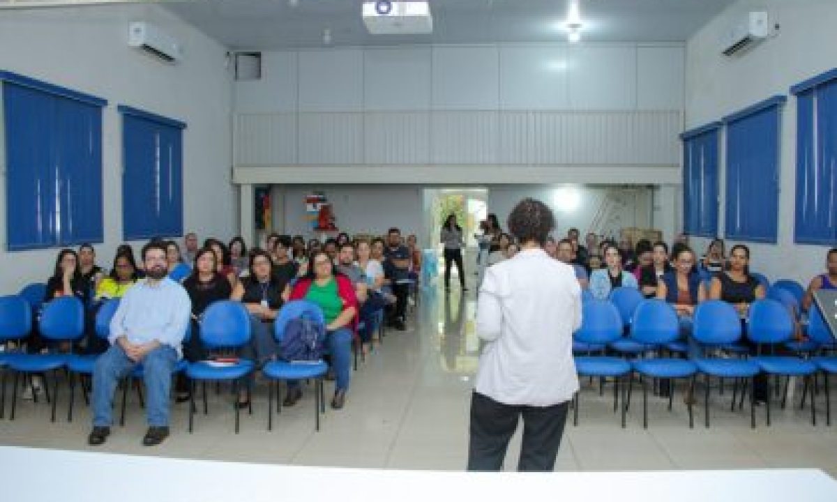 TREINAMENTO-DE-LIDERANCA-4-scaled-420x280_c