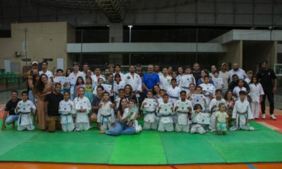 TROCA_DE_FAIXA_JUDO-4-scaled-420x280_c