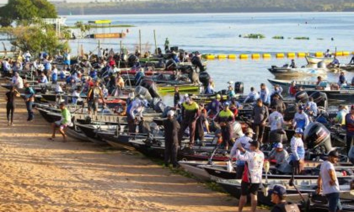 Torneio-de-pesca-scaled-420x280_c