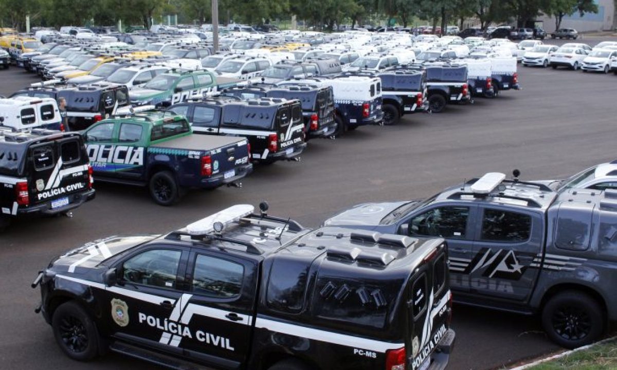 Viaturas-e-Fuzis-Fto-Chico-Ribeiro-9-730x480