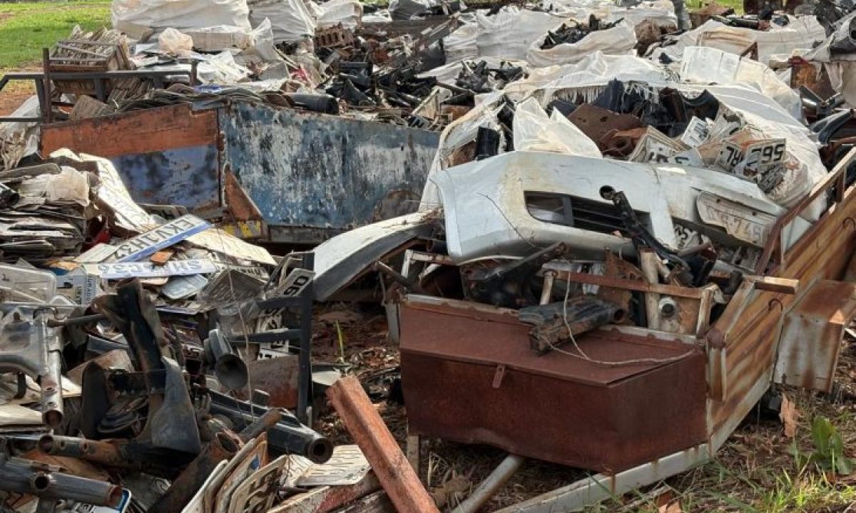 a86fe52a-f747-4dee-a35e-51c3f84242df