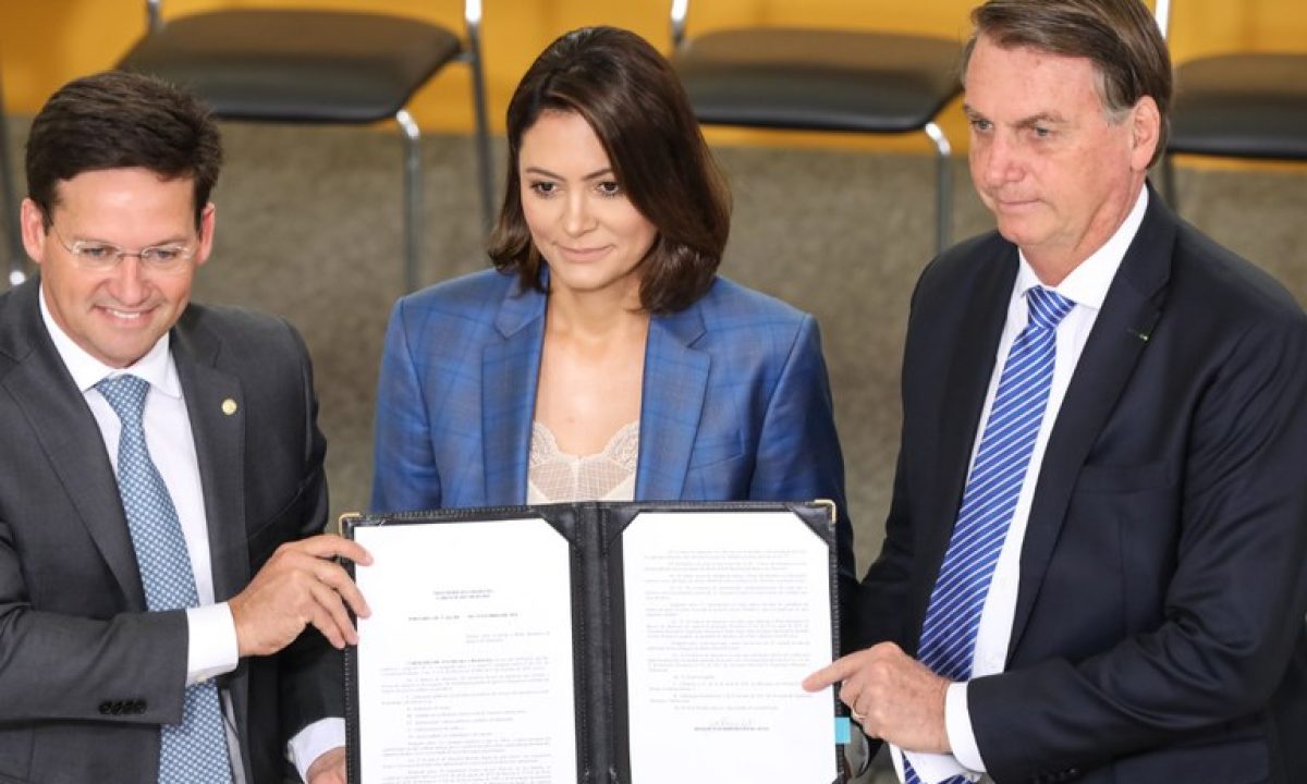 b8438b71-c537-4a79-a2bb-7704a97b416e