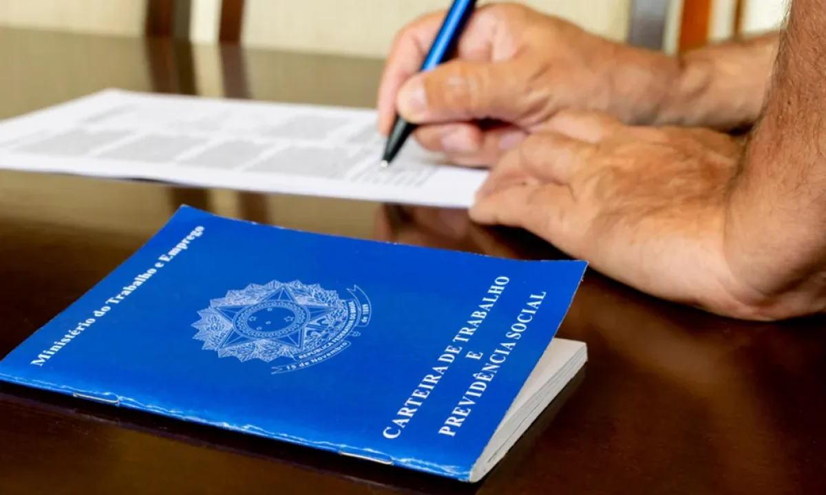 carteira-de-trabalho-divulgacao-seteq