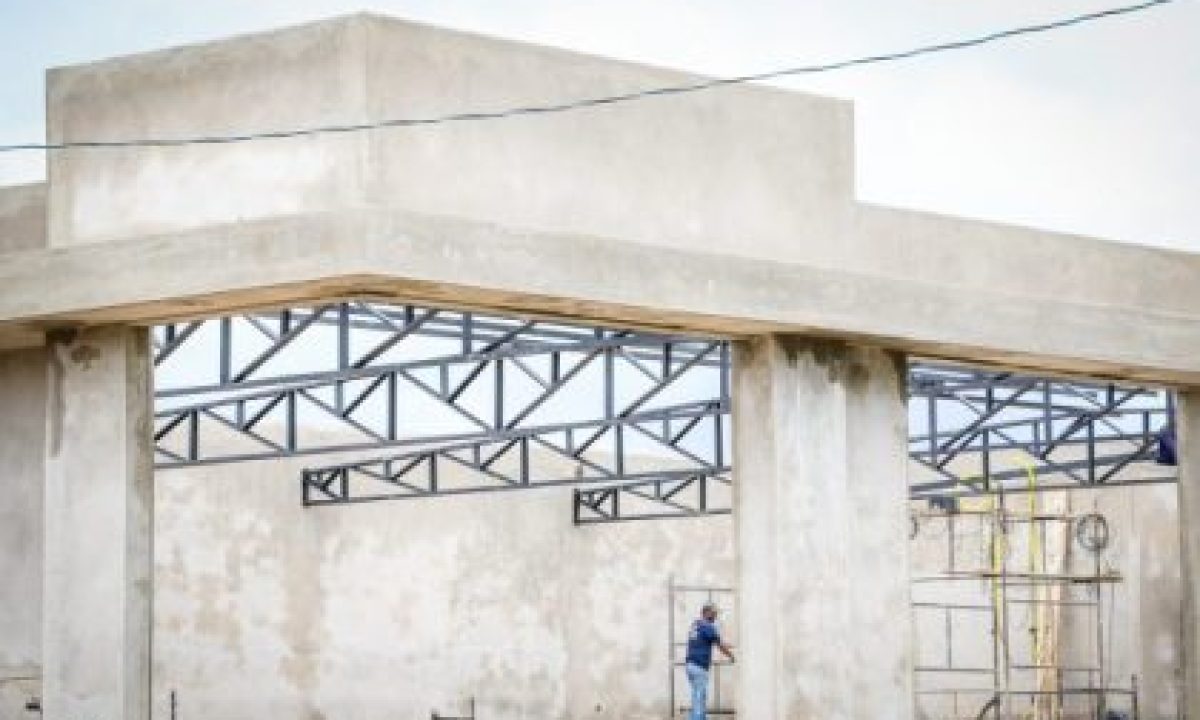 construcoes-2-e1642096409229-420x280_c (1)