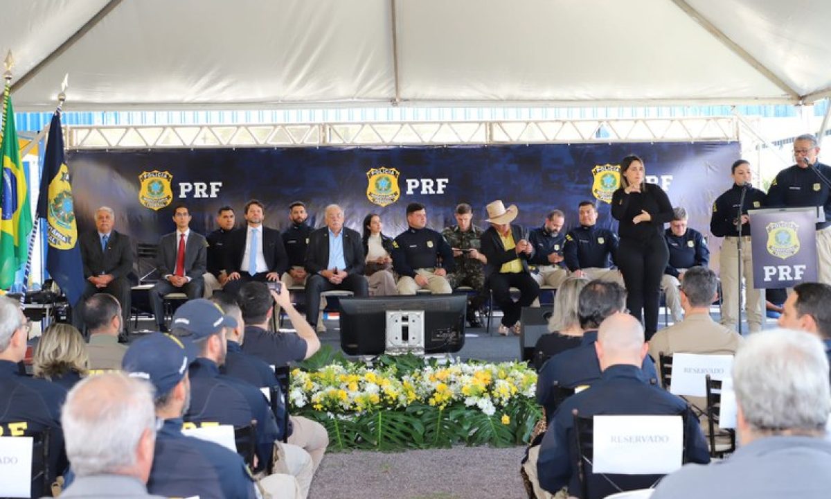 e37b234f-61a8-4a26-8c94-a02b9cfba841