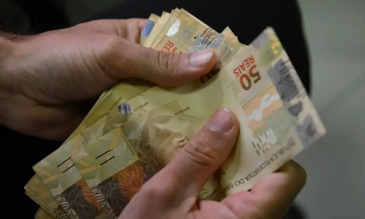 salario-minimo-foto-agencia-brasil_widemd