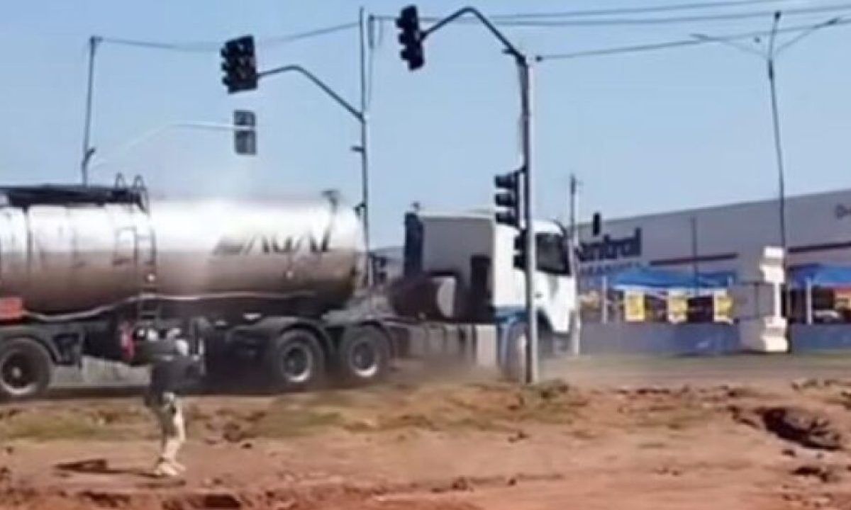 tiros-prf-x-caminhoneiro