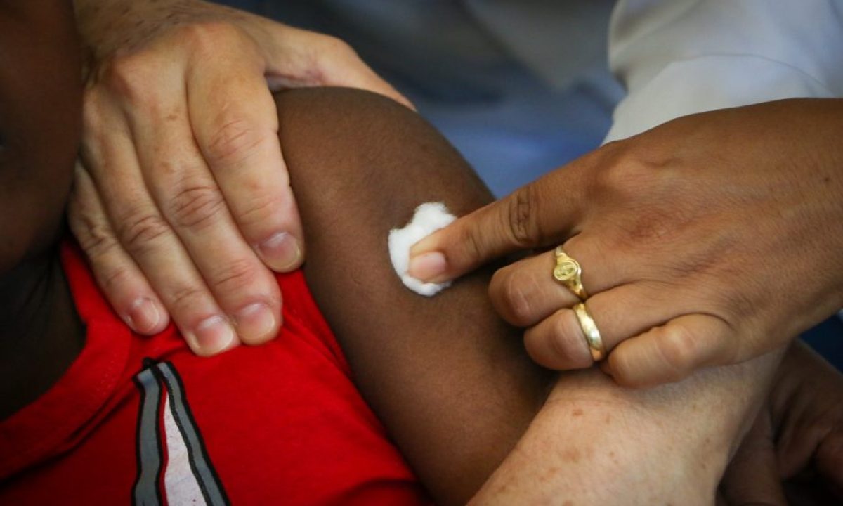 vacinacao_covid-20-e1642444980532